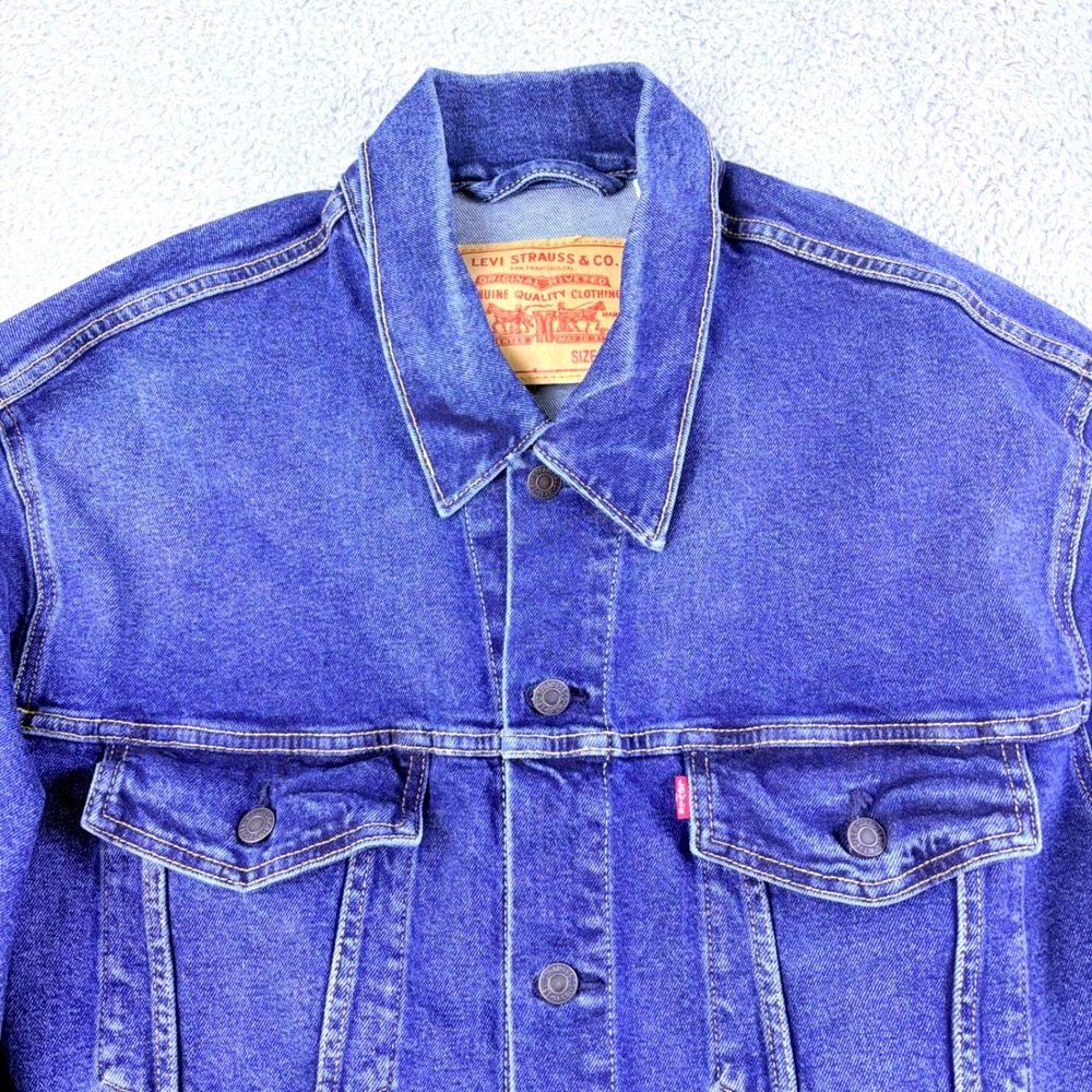 Levi's Trucker Denim Jacket Mens 2XL Blue Medium Wash Classic Jean Jacket